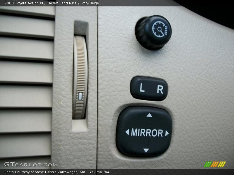 Desert Sand Mica / Ivory Beige 2008 Toyota Avalon XL