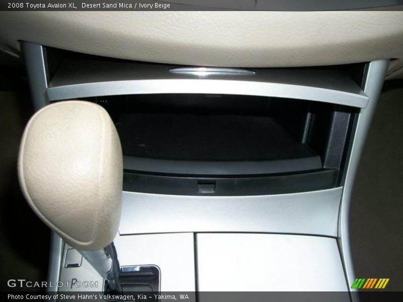 Desert Sand Mica / Ivory Beige 2008 Toyota Avalon XL