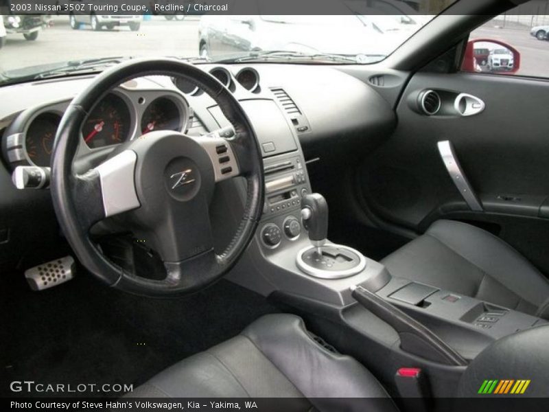 Dashboard of 2003 350Z Touring Coupe