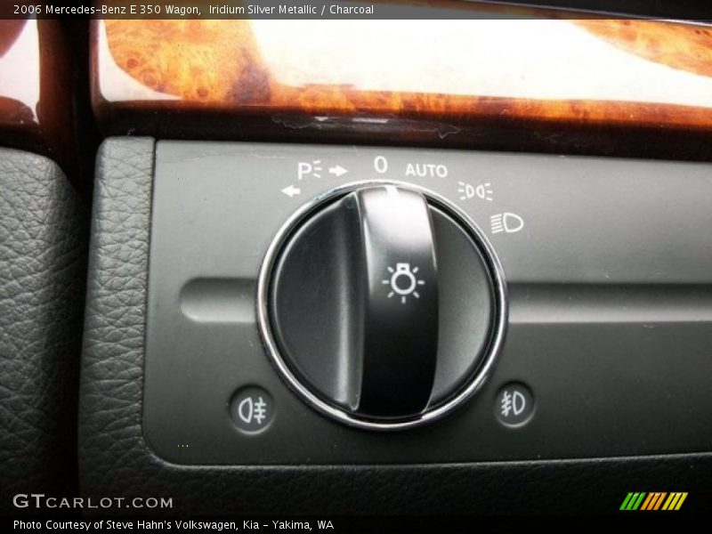 Controls of 2006 E 350 Wagon