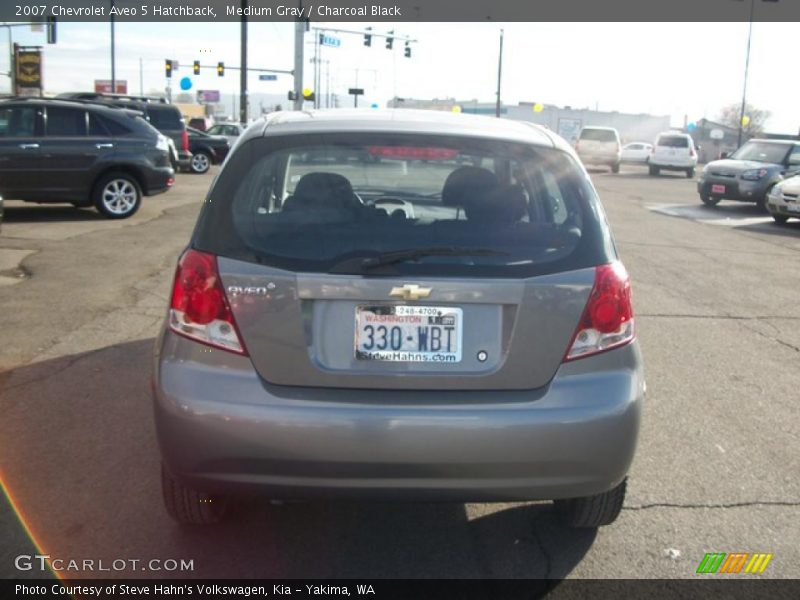 Medium Gray / Charcoal Black 2007 Chevrolet Aveo 5 Hatchback