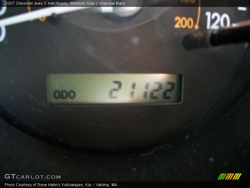 Medium Gray / Charcoal Black 2007 Chevrolet Aveo 5 Hatchback