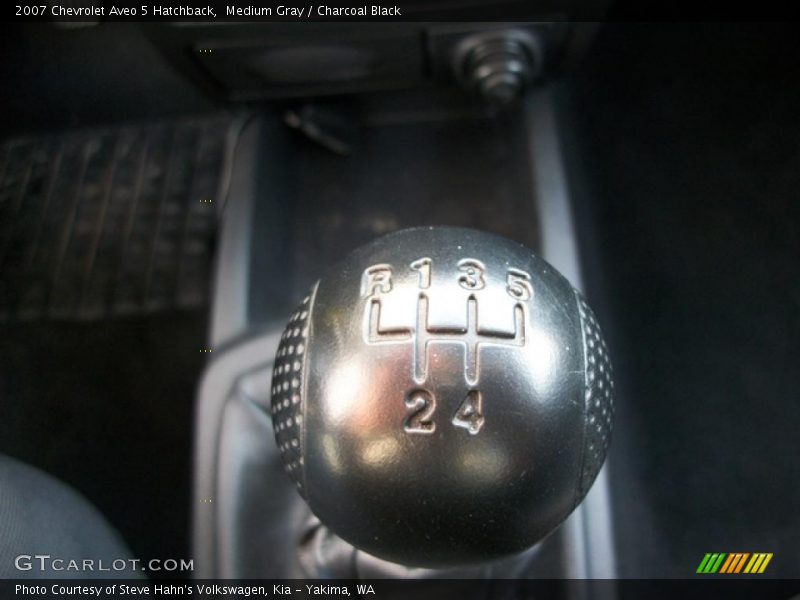Medium Gray / Charcoal Black 2007 Chevrolet Aveo 5 Hatchback