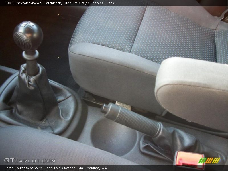 Medium Gray / Charcoal Black 2007 Chevrolet Aveo 5 Hatchback