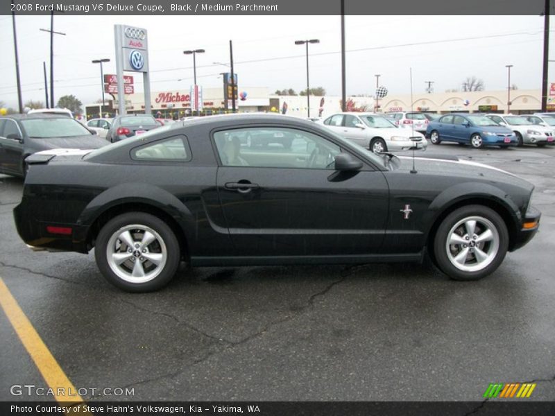 Black / Medium Parchment 2008 Ford Mustang V6 Deluxe Coupe