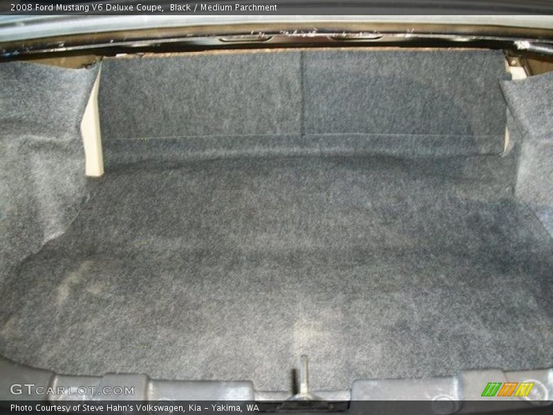 Black / Medium Parchment 2008 Ford Mustang V6 Deluxe Coupe