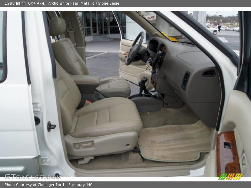 Arctic White Pearl Metallic / Stone Beige 1998 Infiniti QX4 4x4