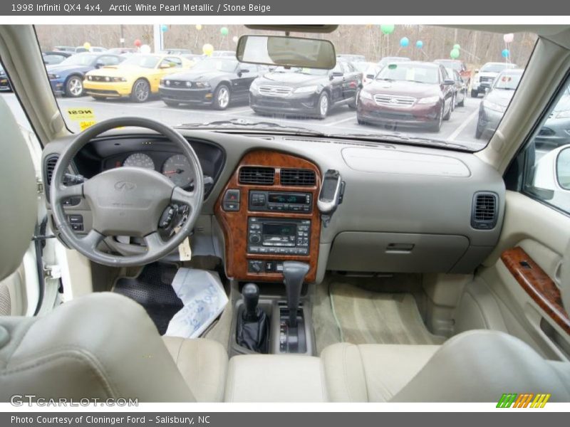 Arctic White Pearl Metallic / Stone Beige 1998 Infiniti QX4 4x4