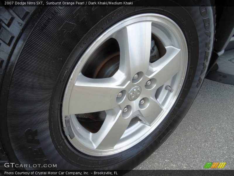 Sunburst Orange Pearl / Dark Khaki/Medium Khaki 2007 Dodge Nitro SXT