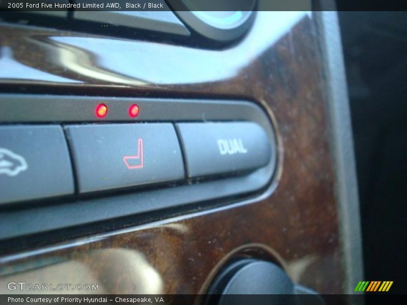 Black / Black 2005 Ford Five Hundred Limited AWD