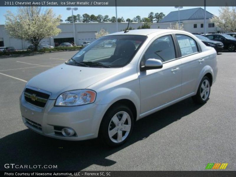 Front 3/4 View of 2011 Aveo LT Sedan