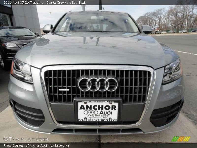 Quartz Grey Metallic / Black 2011 Audi Q5 2.0T quattro