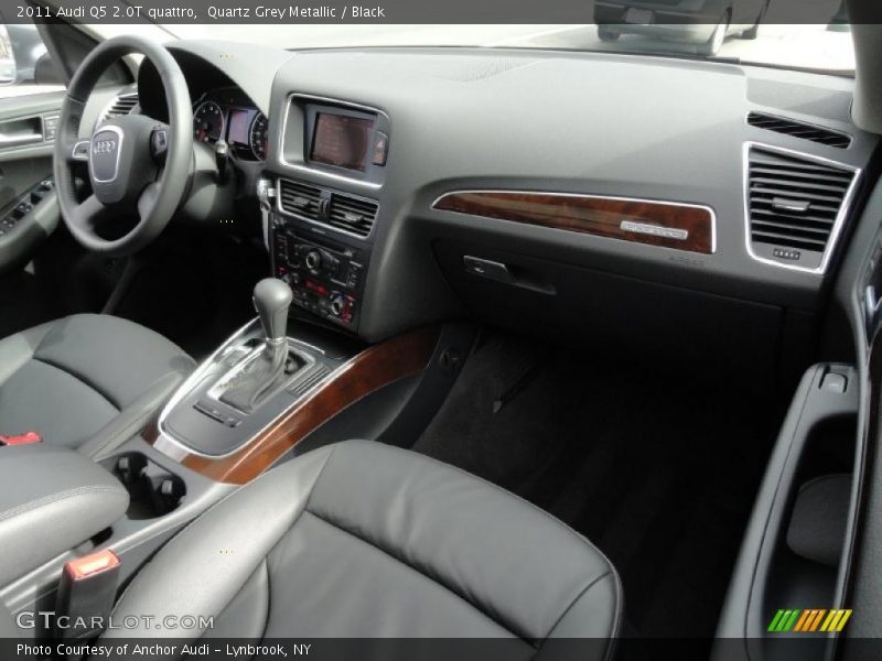 Quartz Grey Metallic / Black 2011 Audi Q5 2.0T quattro