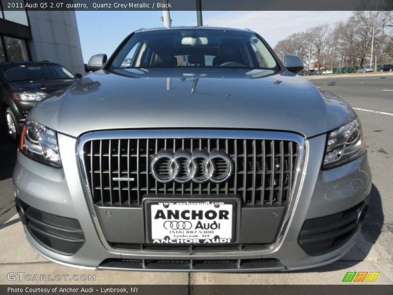 Quartz Grey Metallic / Black 2011 Audi Q5 2.0T quattro