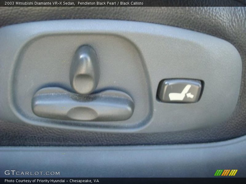 Pendleton Black Pearl / Black Callisto 2003 Mitsubishi Diamante VR-X Sedan