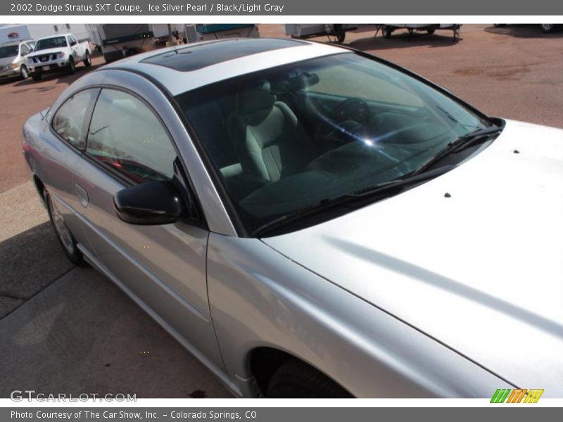 Ice Silver Pearl / Black/Light Gray 2002 Dodge Stratus SXT Coupe