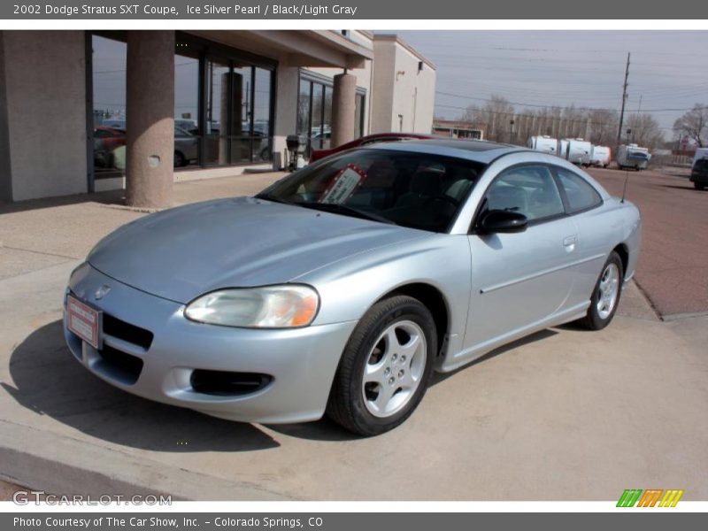 Ice Silver Pearl / Black/Light Gray 2002 Dodge Stratus SXT Coupe