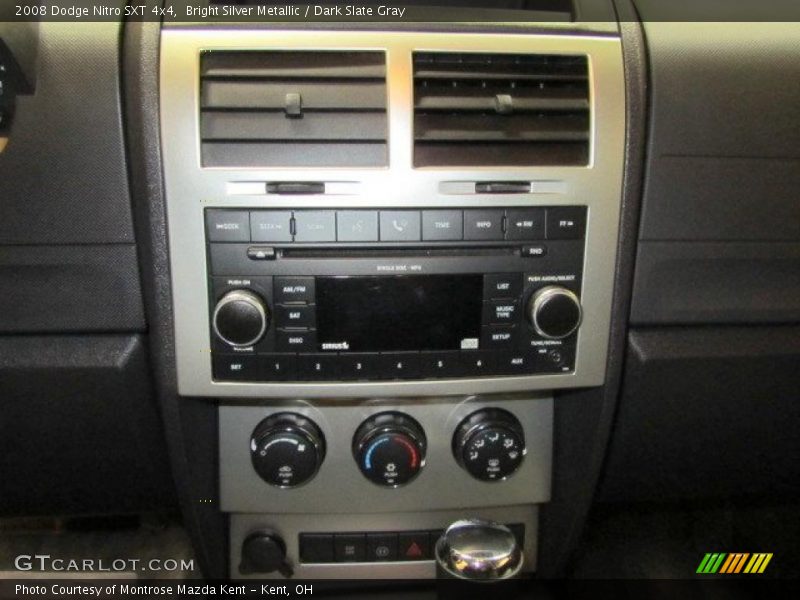 Bright Silver Metallic / Dark Slate Gray 2008 Dodge Nitro SXT 4x4