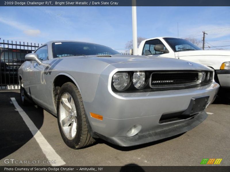 Bright Silver Metallic / Dark Slate Gray 2009 Dodge Challenger R/T