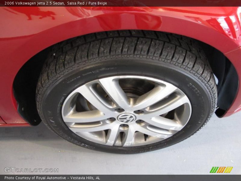 Salsa Red / Pure Beige 2006 Volkswagen Jetta 2.5 Sedan