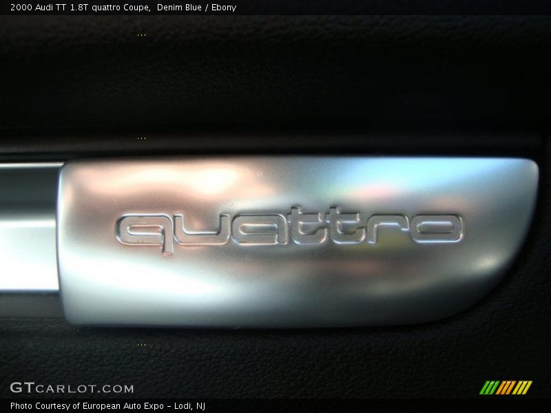  2000 TT 1.8T quattro Coupe Logo