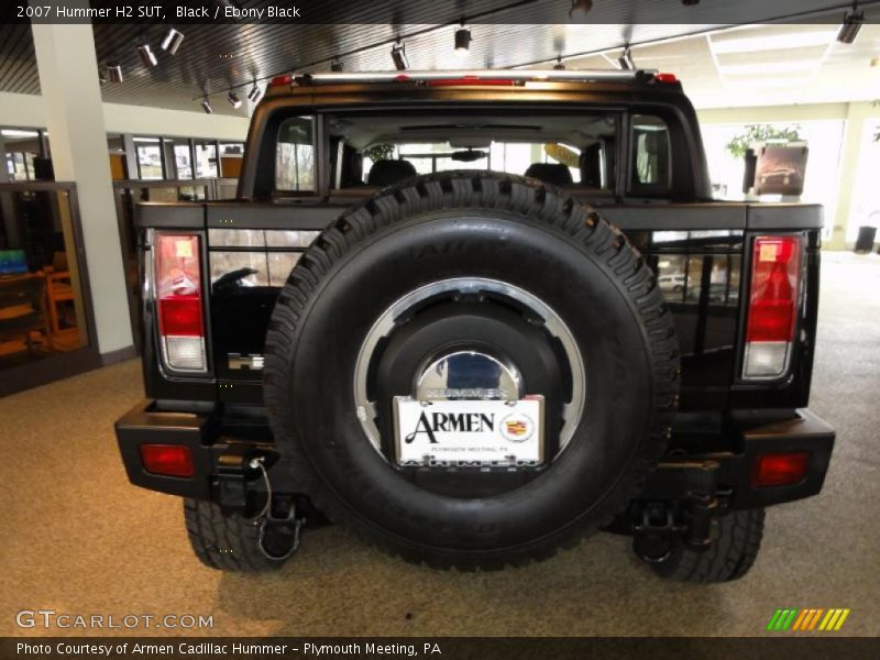 Black / Ebony Black 2007 Hummer H2 SUT