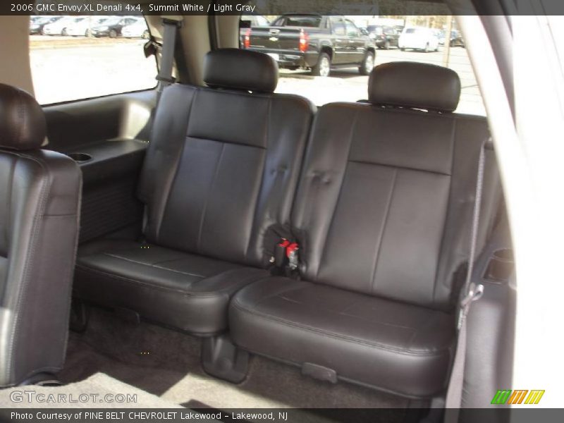 Summit White / Light Gray 2006 GMC Envoy XL Denali 4x4