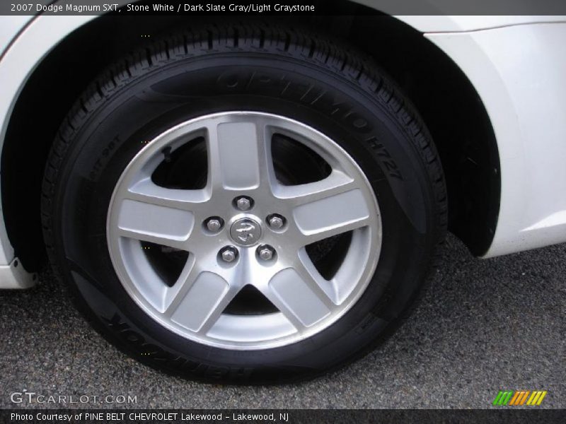 Stone White / Dark Slate Gray/Light Graystone 2007 Dodge Magnum SXT