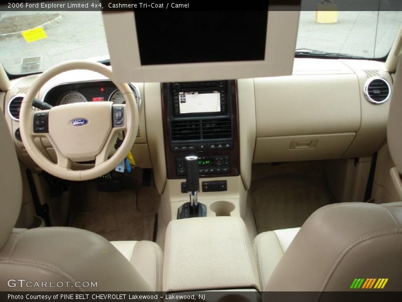 Cashmere Tri-Coat / Camel 2006 Ford Explorer Limited 4x4