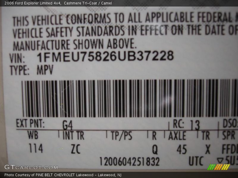 Cashmere Tri-Coat / Camel 2006 Ford Explorer Limited 4x4