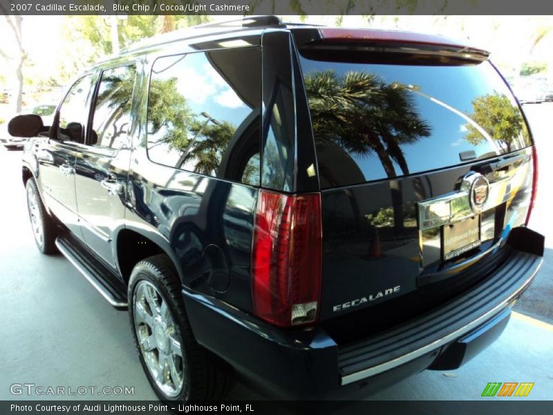 Blue Chip / Cocoa/Light Cashmere 2007 Cadillac Escalade