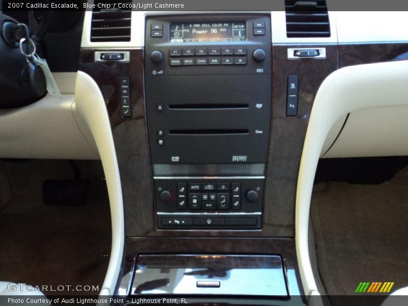 Blue Chip / Cocoa/Light Cashmere 2007 Cadillac Escalade