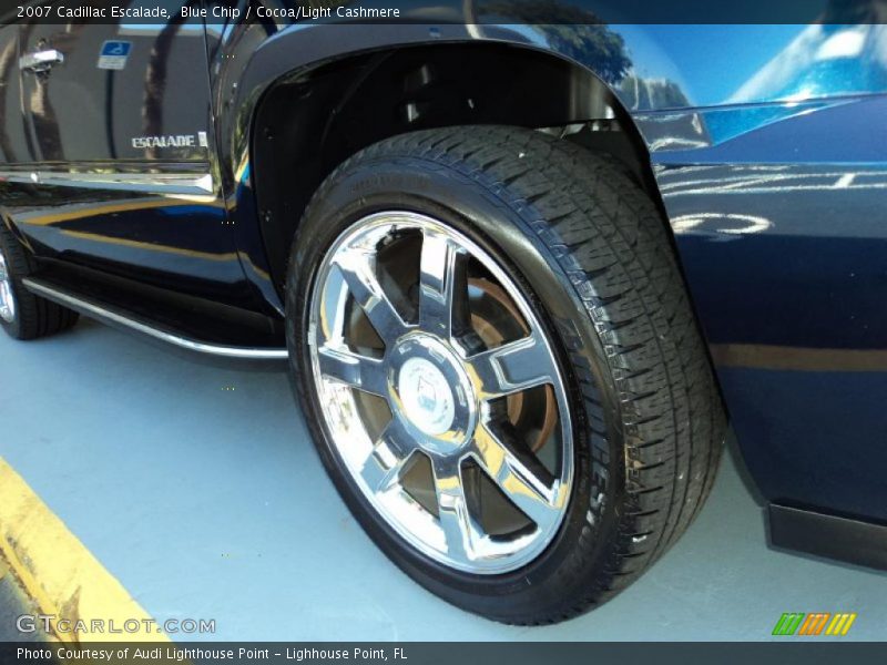 Blue Chip / Cocoa/Light Cashmere 2007 Cadillac Escalade