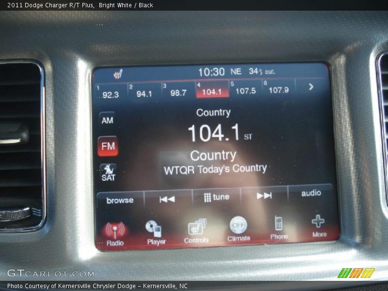 Bright White / Black 2011 Dodge Charger R/T Plus
