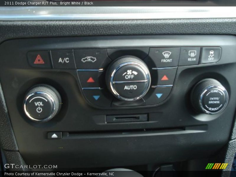 Controls of 2011 Charger R/T Plus