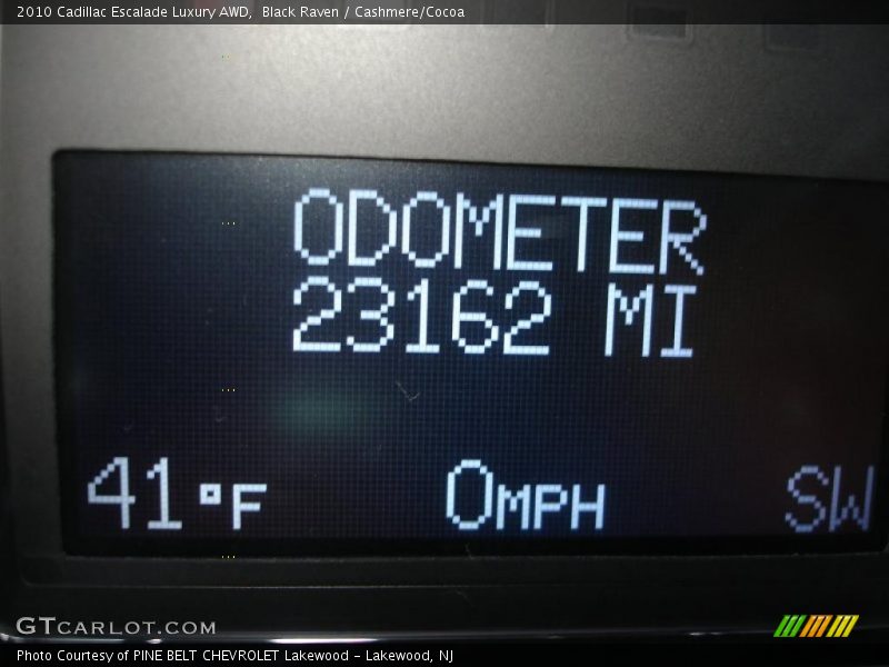 Black Raven / Cashmere/Cocoa 2010 Cadillac Escalade Luxury AWD
