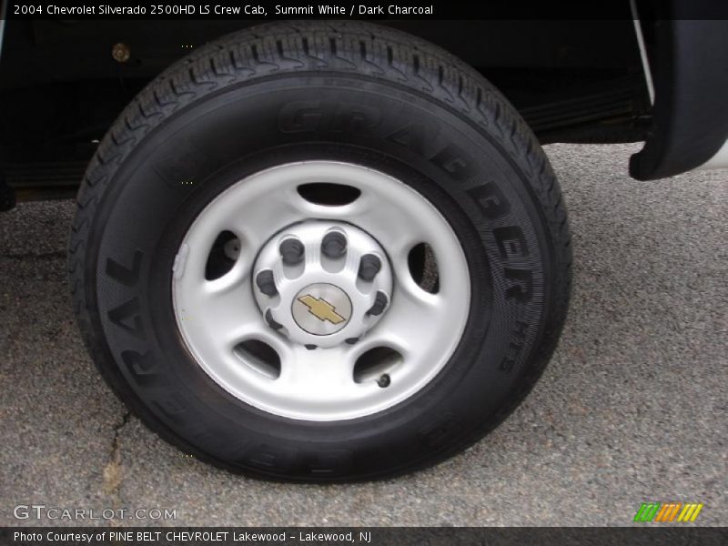 Summit White / Dark Charcoal 2004 Chevrolet Silverado 2500HD LS Crew Cab