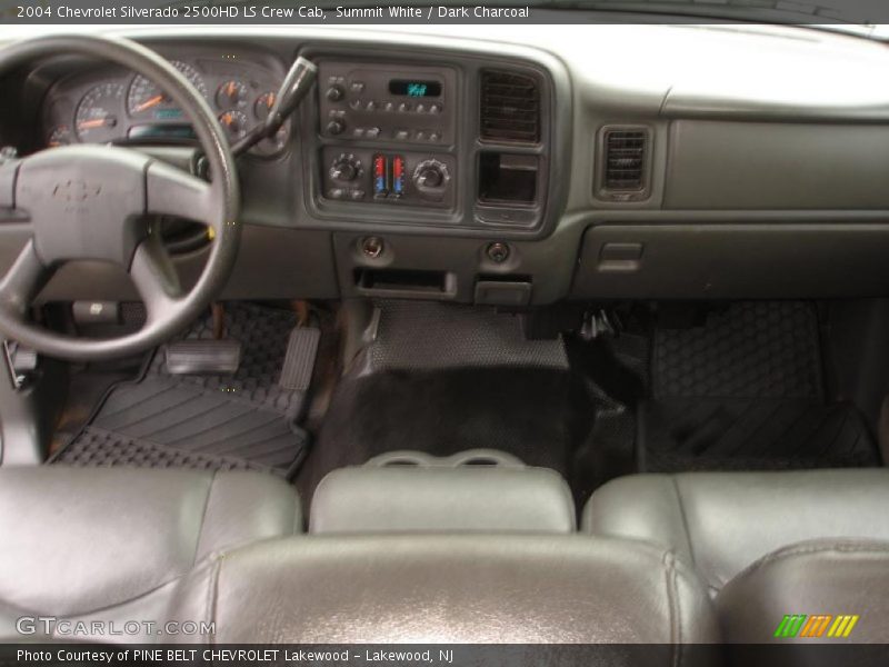 Summit White / Dark Charcoal 2004 Chevrolet Silverado 2500HD LS Crew Cab