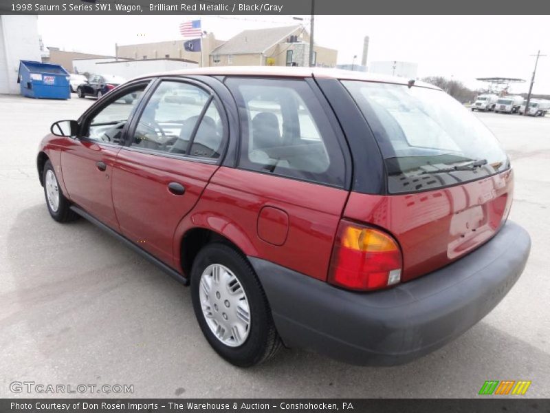 Brilliant Red Metallic / Black/Gray 1998 Saturn S Series SW1 Wagon