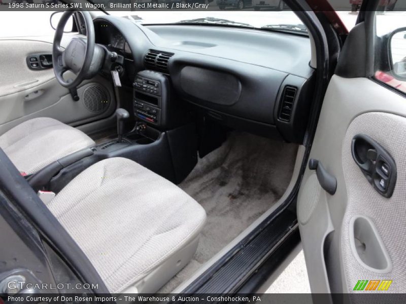 Brilliant Red Metallic / Black/Gray 1998 Saturn S Series SW1 Wagon