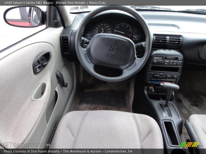 Brilliant Red Metallic / Black/Gray 1998 Saturn S Series SW1 Wagon