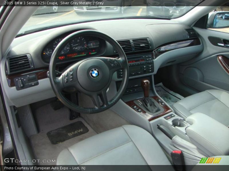 Grey Interior - 2005 3 Series 325i Coupe 