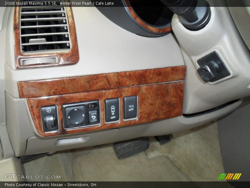 Winter Frost Pearl / Cafe Latte 2008 Nissan Maxima 3.5 SE