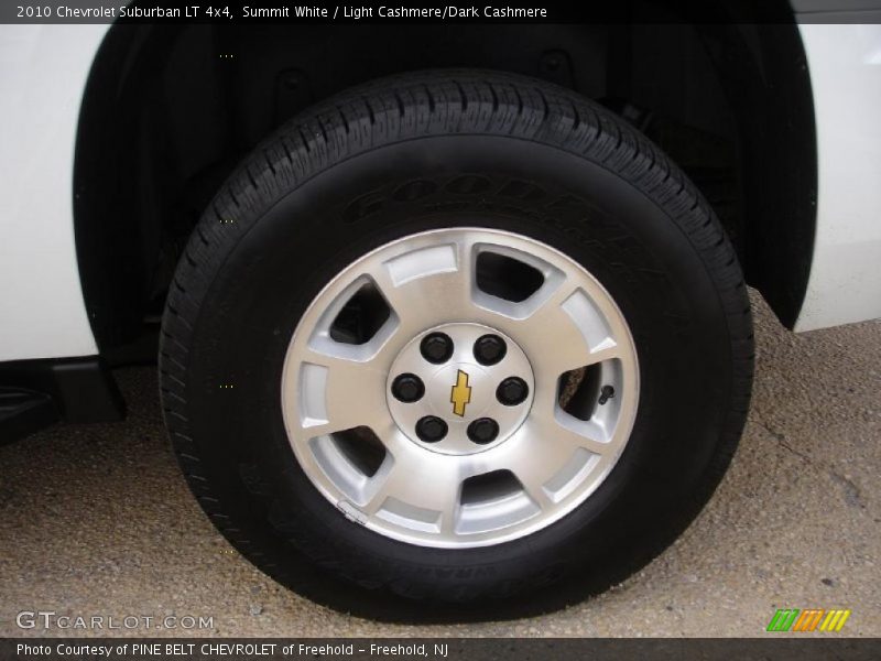 Summit White / Light Cashmere/Dark Cashmere 2010 Chevrolet Suburban LT 4x4