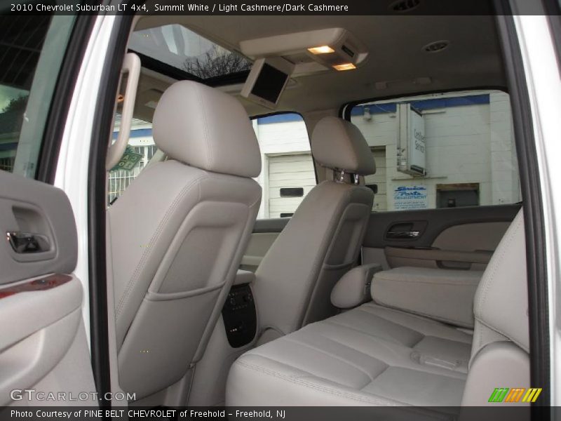 Summit White / Light Cashmere/Dark Cashmere 2010 Chevrolet Suburban LT 4x4