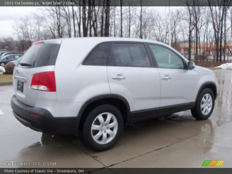 Bright Silver / Gray 2011 Kia Sorento LX