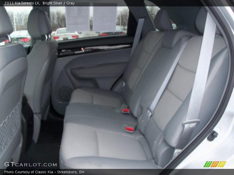 Bright Silver / Gray 2011 Kia Sorento LX