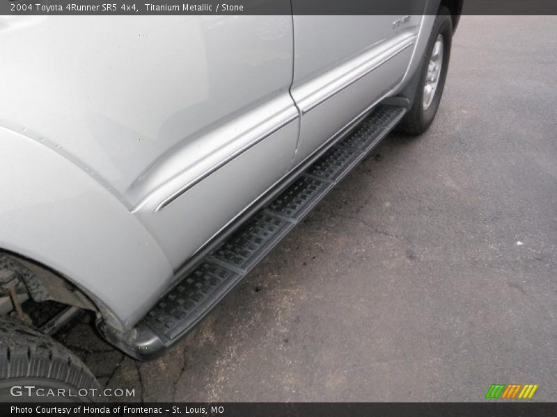 Titanium Metallic / Stone 2004 Toyota 4Runner SR5 4x4