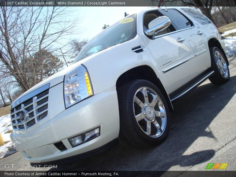 White Diamond / Cocoa/Light Cashmere 2007 Cadillac Escalade AWD