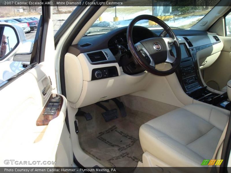 White Diamond / Cocoa/Light Cashmere 2007 Cadillac Escalade AWD